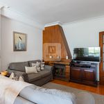 Rent 3 bedroom apartment of 121 m² in Porto