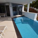 Rent 4 bedroom house of 330 m² in Marbella