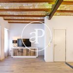 Rent 2 bedroom apartment of 87 m² in Valencia