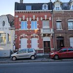 Maison de 227 m² avec 7 chambre(s) en location à Cambrai