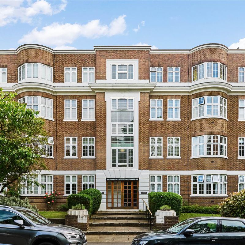 3 Bed Apartment, Wimbledon Close, The Downs, London Crooked Billet