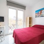 Rent a room of 110 m² in Madrid