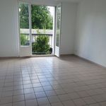 Rent 3 bedroom apartment of 65 m² in Saint-Julien-les-Villas