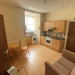 Rent 2 bedroom house in Swansea