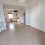 Affitto 4 camera appartamento di 100 m² in Brindisi