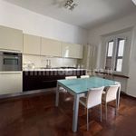Affitto 4 camera appartamento di 110 m² in Ancona