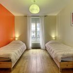 Appartement de 80 m² avec 3 chambre(s) en location à Paris