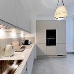 Rent 3 bedroom apartment of 82 m² in Paris 9ème