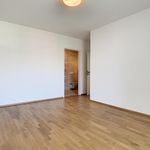Rent 5 bedroom apartment of 99 m² in Genolier