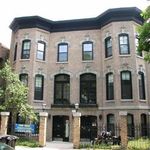 Rent 2 bedroom apartment of 1000 m² in Chicago