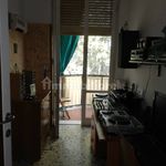 Affitto 4 camera appartamento di 130 m² in Novara