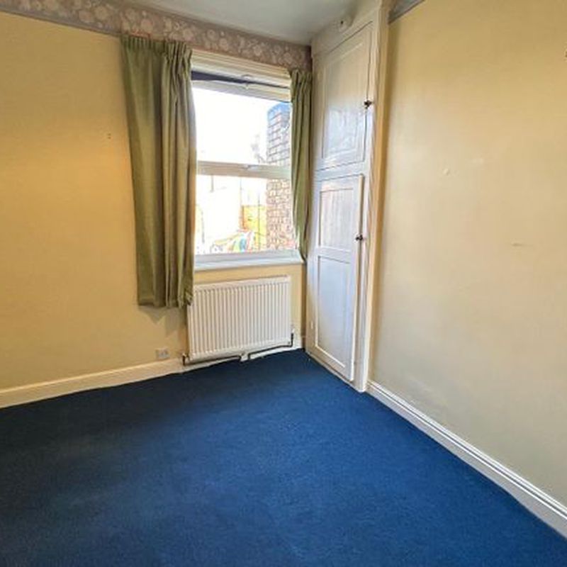 Terraced house to rent in Tindall Street, Scarborough YO12