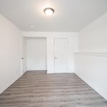 Rent 1 bedroom apartment of 83 m² in Wasaga Beach