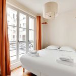 Rent 3 bedroom apartment of 135 m² in Paris