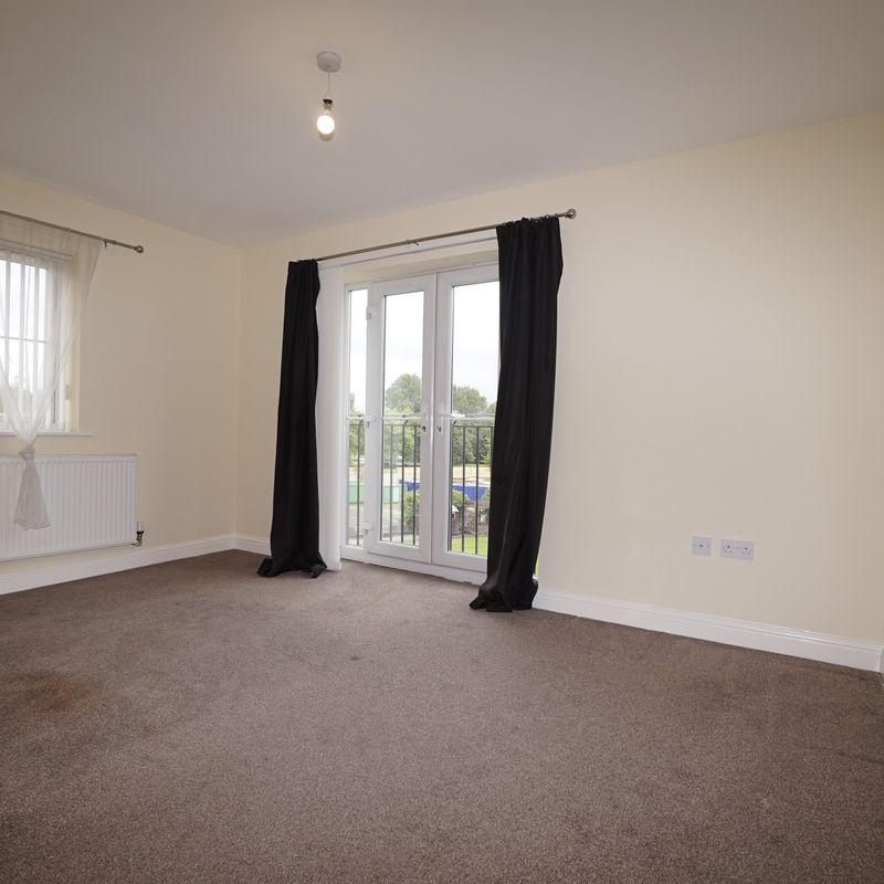 2 Bed Apartment Wigan Road Wigan WN4 Rose Hill