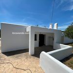 Rent 4 bedroom house of 200 m² in Santa Eulalia del Rio