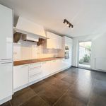 Rent 1 bedroom apartment of 96 m² in Bruxelles