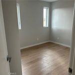 Rent 3 bedroom apartment of 116 m² in Los Angeles
