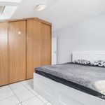 Rent 3 bedroom apartment of 58 m² in Kraków