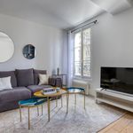 Rent a room of 160 m² in Paris