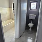 Rent 3 bedroom house in Nelson Mandela Bay