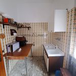 Affitto 4 camera appartamento di 150 m² in Forlì