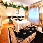 Rent 6 bedroom house of 160 m² in Urrugne