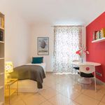 Affitto 2 camera appartamento di 120 m² in Torino