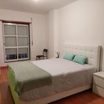 Rent 3 bedroom apartment in Barreiro
