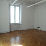 Affitto 7 camera appartamento di 200 m² in Torino