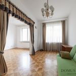 Wynajmij 9 sypialnię dom z 370 m² w Warszawa