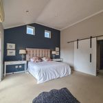 Rent 4 bedroom house in Cape Town