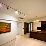Rent 5 bedroom apartment of 169 m² in Singapore