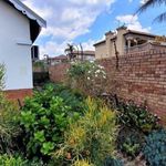 Rent 3 bedroom house of 380 m² in Pretoria