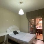 Rent a room of 300 m² in Córdoba