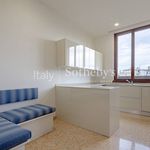 Rent 5 bedroom house of 380 m² in Milano