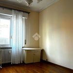Rent 4 bedroom apartment of 85 m² in Parma