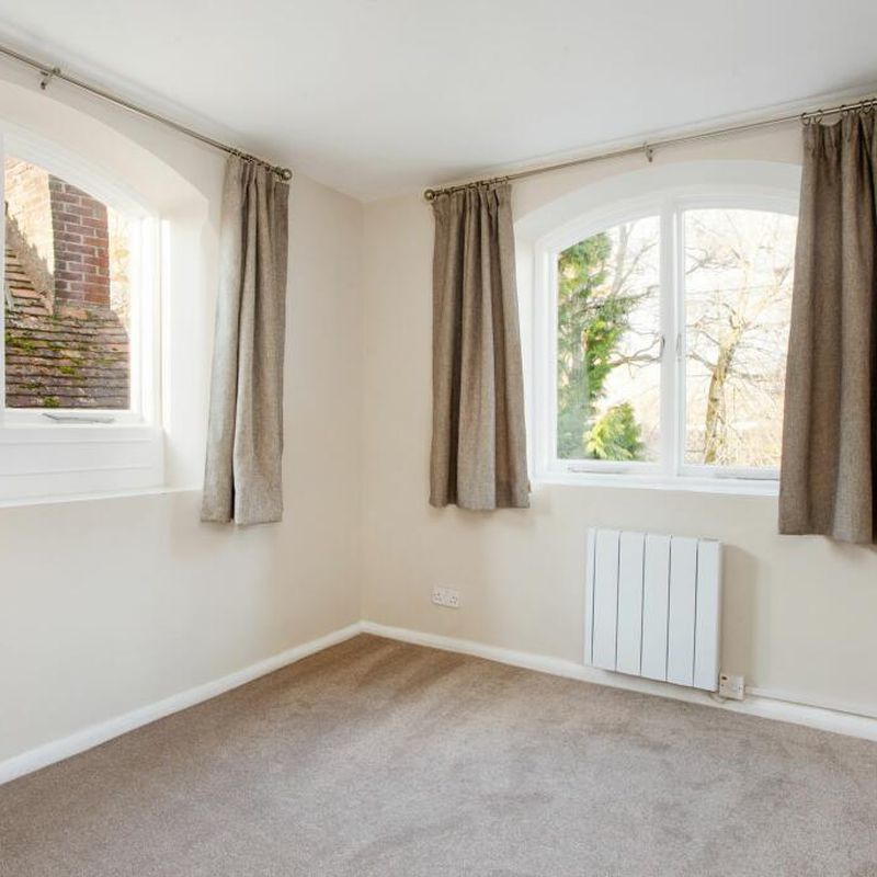 Apartment for rent in Winchester Wharf Hill