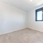 Alquilo 3 dormitorio apartamento de 85 m² en Alicante