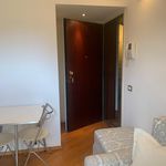 Affitto 1 camera appartamento di 50 m² in Milano