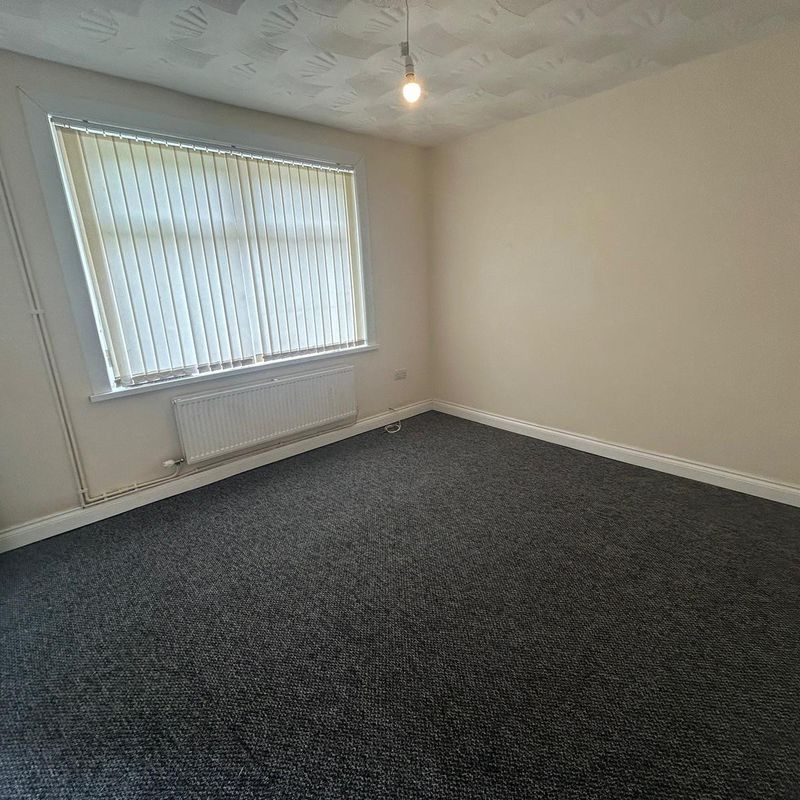 3 bedroom property to let in Mount View Terrace, PORT TALBOT - £950 pcm