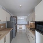 Rent 3 bedroom apartment of 222 m² in Delthota