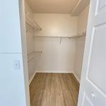Rent 3 bedroom apartment of 1492 m² in Wellington