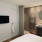 Rent 1 bedroom apartment of 38 m² in Ixelles