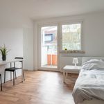 Rent 1 bedroom apartment of 27 m² in Schönebeck