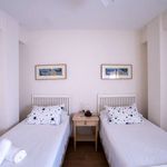 Rent 3 bedroom apartment of 80 m² in València