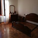 Affitto 4 camera appartamento di 65 m² in Forlì