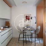 Alquilo 4 dormitorio apartamento de 140 m² en Alicante