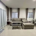 Rent 3 bedroom house of 165 m² in Phlapphla