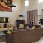 Rent 2 bedroom house of 891 m² in City of Tshwane
